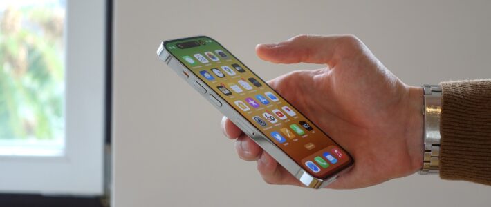 iPhone vs Samsung: Duello dei Giganti